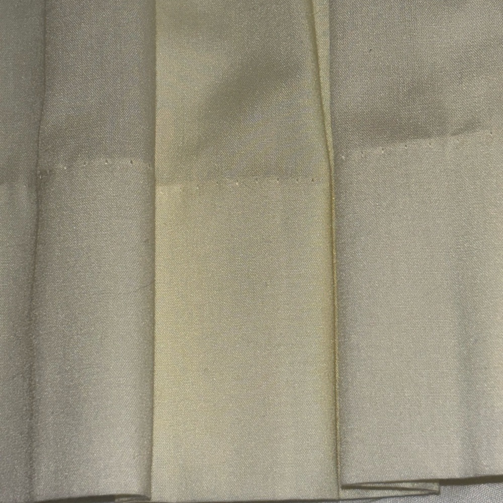 Elegant Girls' Pale Yellow Formal Dress with Smocked Bodice Heirloom Quality NWT - Picture 5 of 17